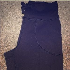 Lululemon Will Skinny Pants